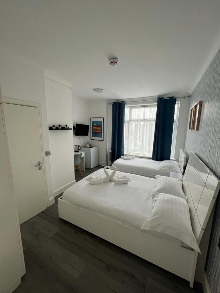 Diana Hotel Londen Kamer foto